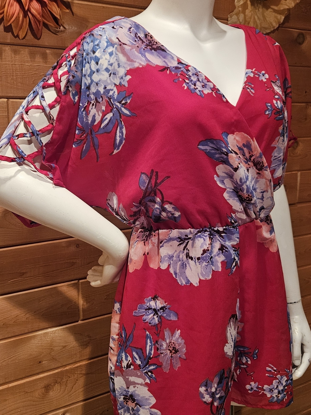 Floral V-Neck Romper With Lattice Detail, Size M